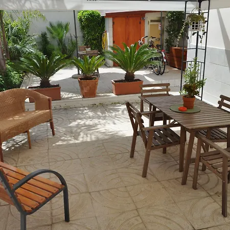 7 Contrade Couette-café