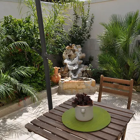 Couette-café 7 Contrade 4*